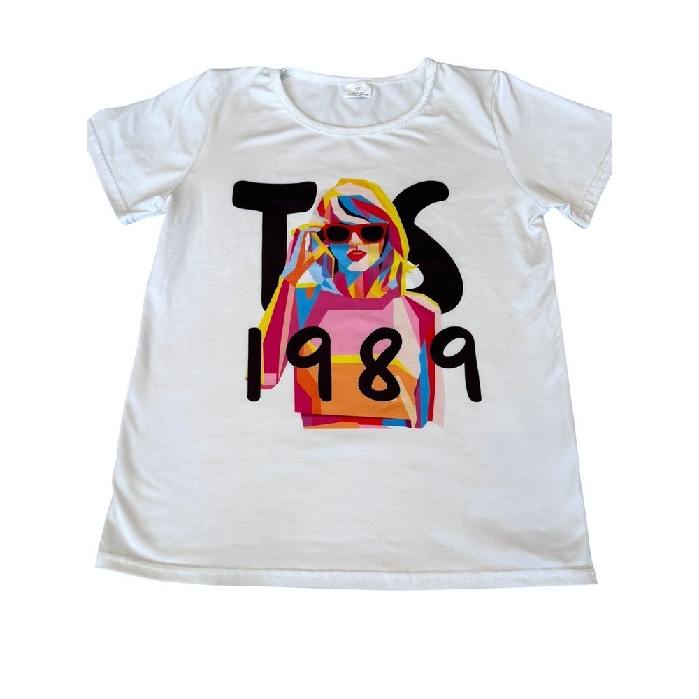 Taylor Swift 1989 PJ Set Short Sleeve Print with Shorts Size 10-12‎